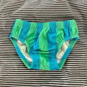 Primary swim diaper size 6-12 months